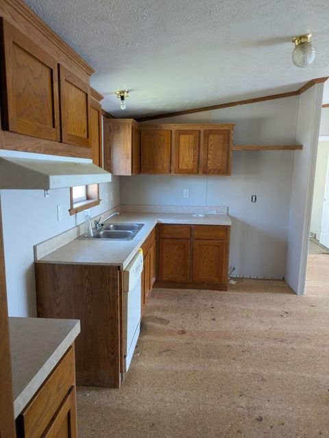 Tiny photo for 54 Beacon Bay Rd, Lakemoor, IL 60050 (MLS # 12517925)