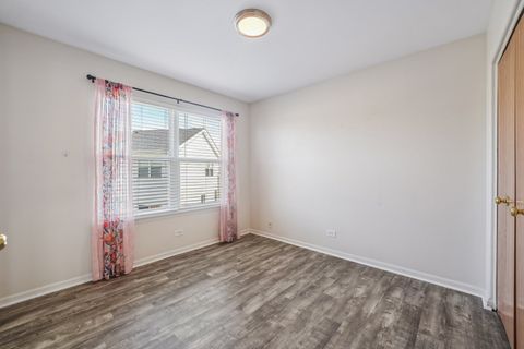 Tiny photo for 32481 Bakers Drive #32481, Lakemoor, IL 60051 (MLS # 12625768)