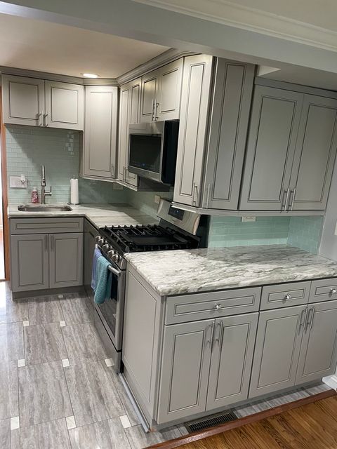 Tiny photo for 224 Spruce Avenue, Bensenville, IL 60106 (MLS # 12553584)