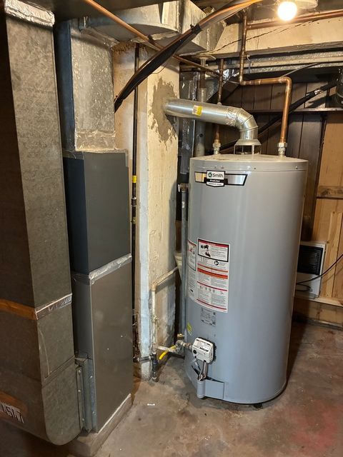 Tiny photo for 224 Spruce Avenue, Bensenville, IL 60106 (MLS # 12553584)