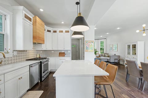 Tiny photo for 2254 N Central Park Avenue, Chicago, IL 60647 (MLS # 12731786)
