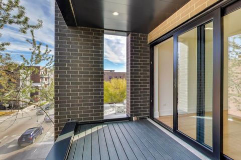 Tiny photo for 2307 W Foster Avenue #1, Chicago, IL 60625 (MLS # 12506977)