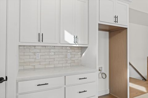 Tiny photo for 3904 Bay Circle, Champaign, IL 61822 (MLS # 12559582)