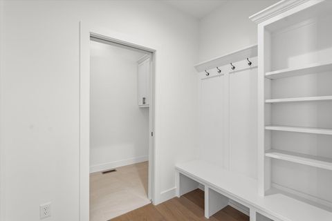 Tiny photo for 3904 Bay Circle, Champaign, IL 61822 (MLS # 12559582)