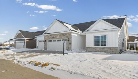 Tiny photo for 3904 Bay Circle, Champaign, IL 61822 (MLS # 12559582)