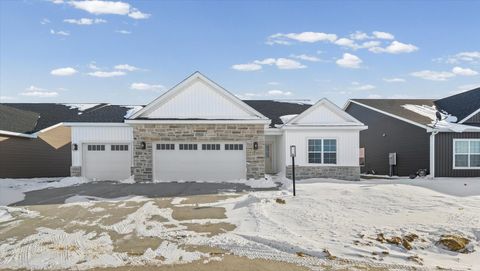 Photo of 3904 Bay Circle, Champaign, IL 61822 (MLS # 12559582)