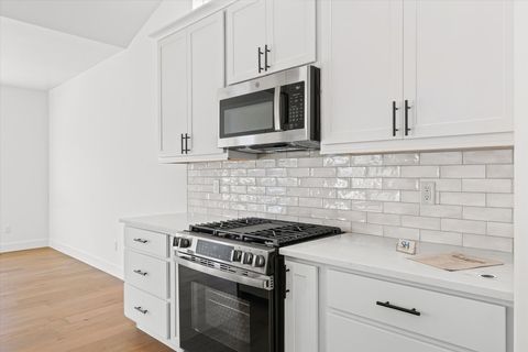 Tiny photo for 3904 Bay Circle, Champaign, IL 61822 (MLS # 12559582)