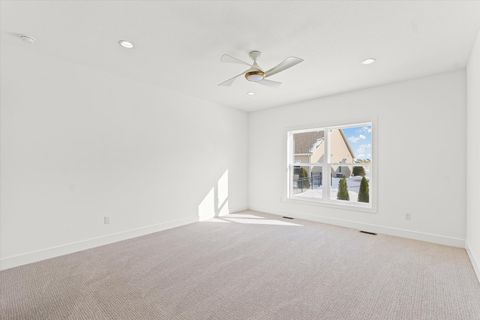 Tiny photo for 3904 Bay Circle, Champaign, IL 61822 (MLS # 12559582)