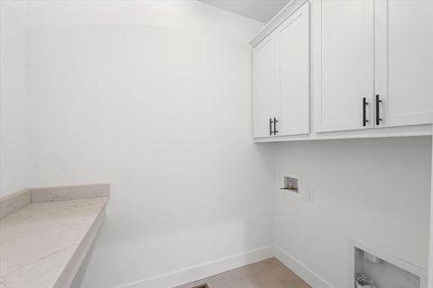 Tiny photo for 3904 Bay Circle, Champaign, IL 61822 (MLS # 12559582)