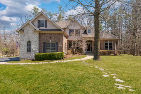 Photo of 3506 Harvest Court, Island Lake, IL 60042 (MLS # 12629238)
