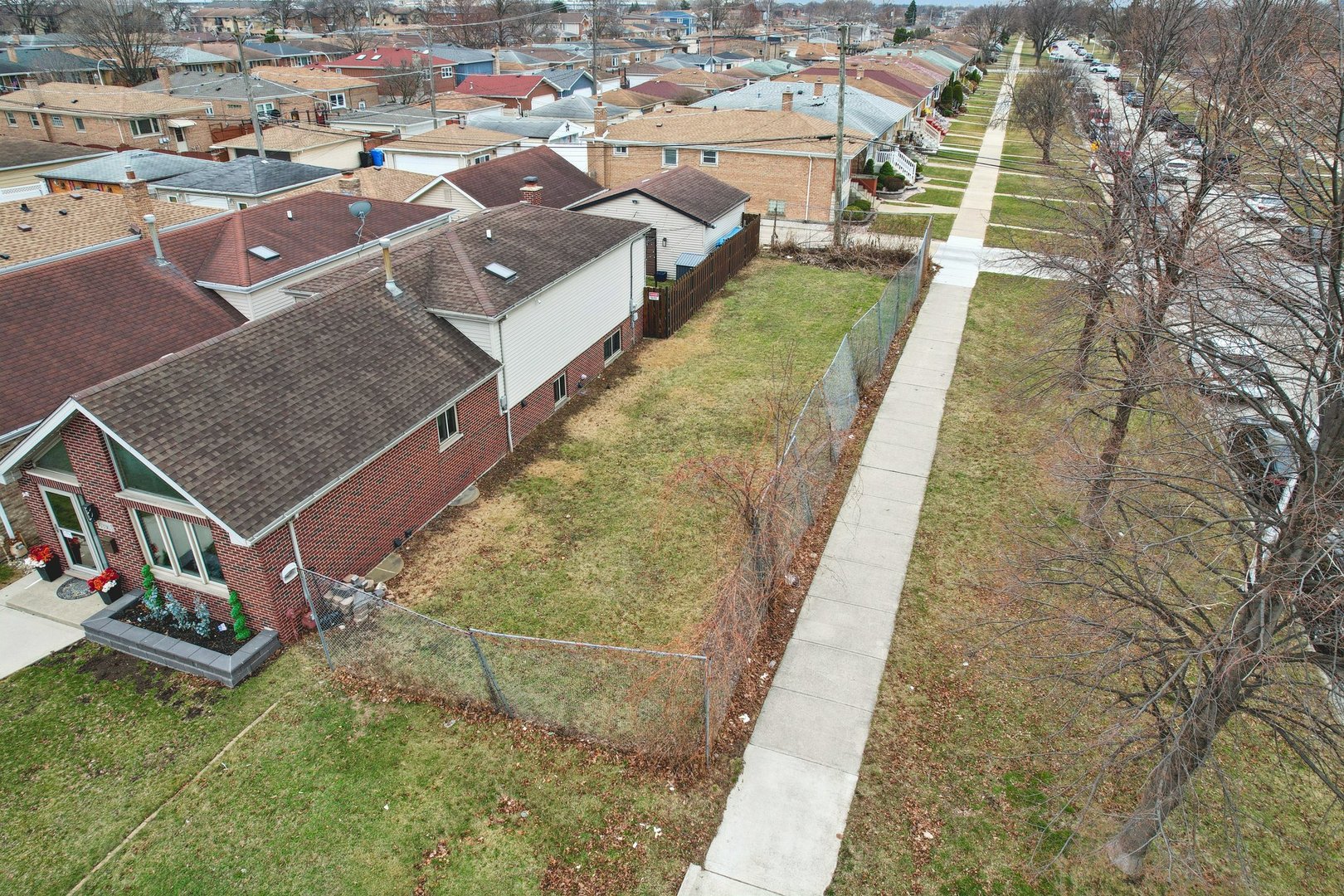 6334 S Austin Avenue