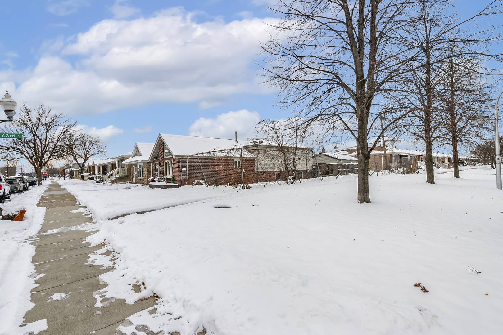 6334 S Austin Avenue