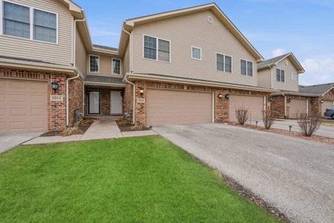 Tiny photo for 1010 Regent Drive, Matteson, IL 60443 (MLS # 12707505)