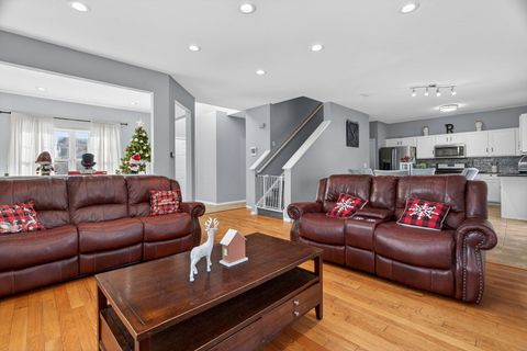 Tiny photo for 3701 Blue Ridge Drive, Carpentersville, IL 60110 (MLS # 12532791)