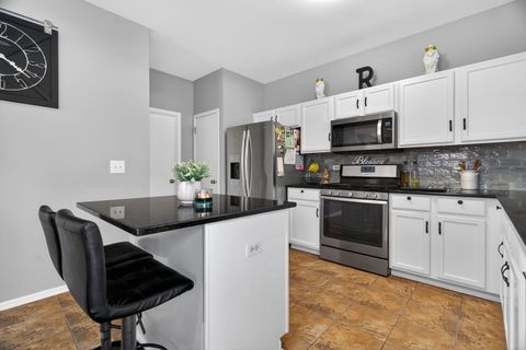 Tiny photo for 3701 Blue Ridge Drive, Carpentersville, IL 60110 (MLS # 12532791)