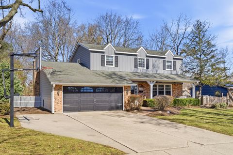 Photo of 910 S 4th Avenue, Libertyville, IL 60048 (MLS # 12582703)