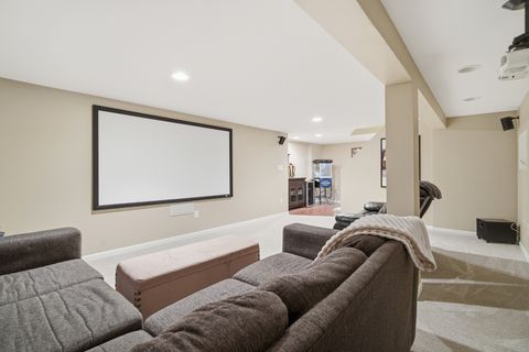 Tiny photo for 910 S 4th Avenue, Libertyville, IL 60048 (MLS # 12582703)