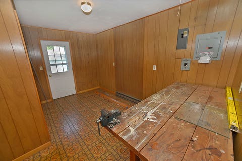 Tiny photo for 915 Adams Street, Ottawa, IL 61350 (MLS # 12681437)