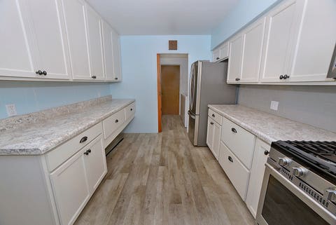 Tiny photo for 915 Adams Street, Ottawa, IL 61350 (MLS # 12681437)