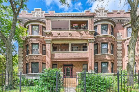 Photo of 5052 S Drexel Boulevard #3C, Chicago, IL 60615 (MLS # 12356623) Photo of 5052 S Drexel Boulevard #3C, Chicago, IL 60615 (MLS # 12356623)