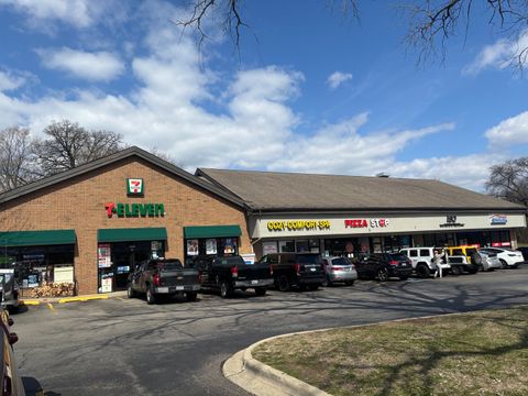 270-296 Cary Algonquin Avenue Cary IL 60013