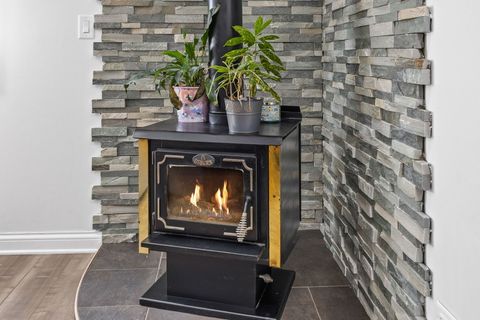 Tiny photo for 8518 Forest Drive, Hickory Hills, IL 60457 (MLS # 12605485)