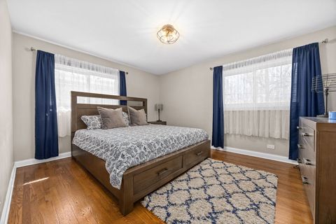 Tiny photo for 8518 Forest Drive, Hickory Hills, IL 60457 (MLS # 12605485)