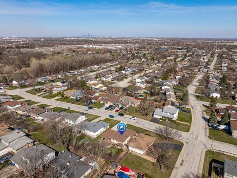 Tiny photo for 8518 Forest Drive, Hickory Hills, IL 60457 (MLS # 12605485)