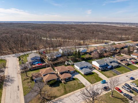 Tiny photo for 8518 Forest Drive, Hickory Hills, IL 60457 (MLS # 12605485)