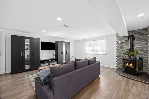 Tiny photo for 8518 Forest Drive, Hickory Hills, IL 60457 (MLS # 12605485)