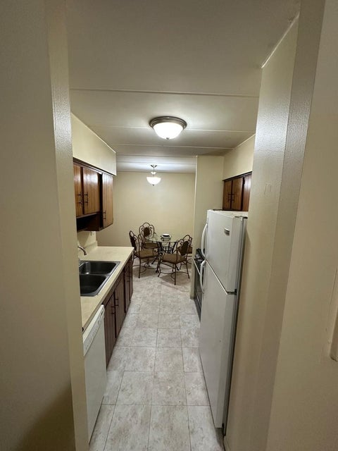 Tiny photo for 300 Roselle Road #419, Schaumburg, IL 60193 (MLS # 12727503)