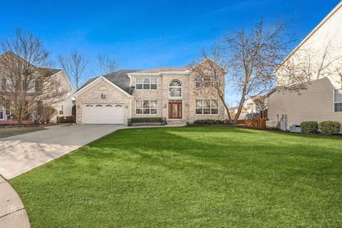 Tiny photo for 8 Fairfax Court, Bolingbrook, IL 60490 (MLS # 12690398)