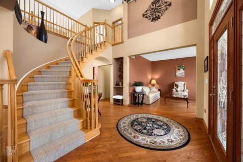 Tiny photo for 8 Fairfax Court, Bolingbrook, IL 60490 (MLS # 12690398)