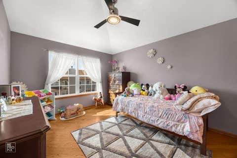 Tiny photo for 8 Fairfax Court, Bolingbrook, IL 60490 (MLS # 12690398)