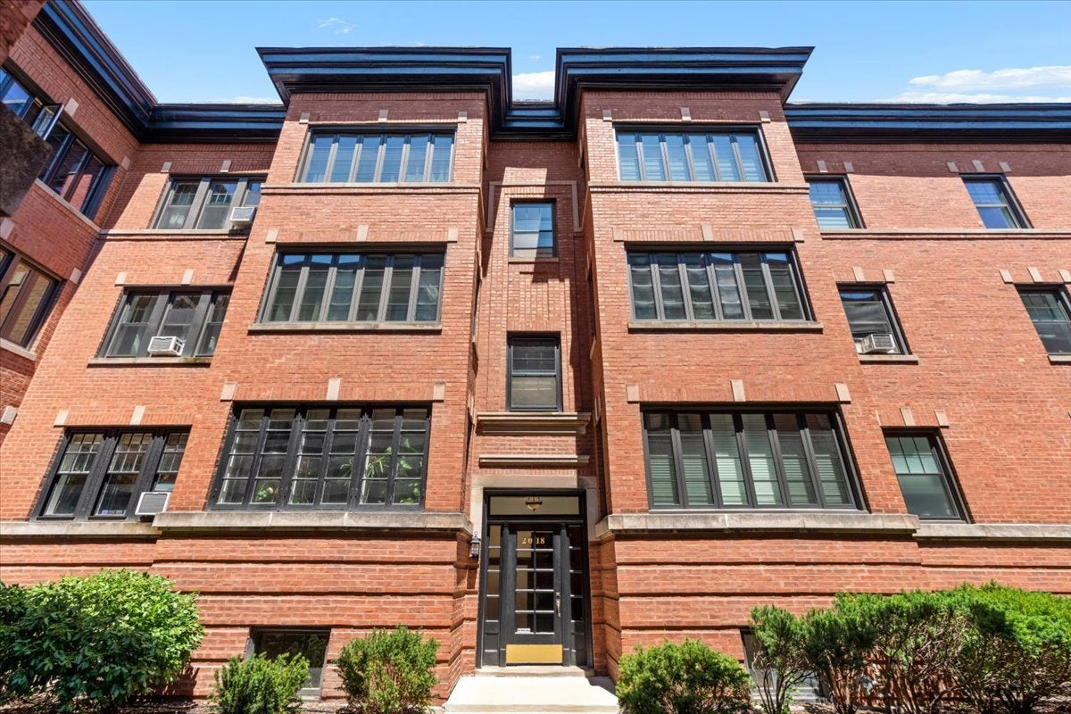 2018 SHERMAN Avenue 1W