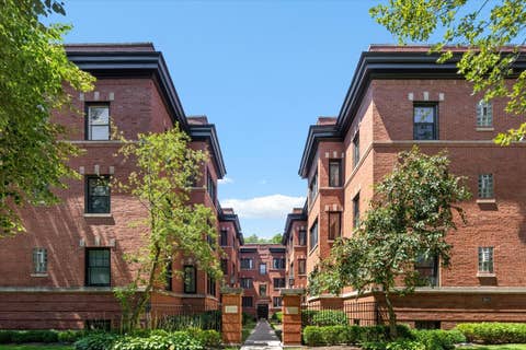 Photo of 2018 SHERMAN Avenue #1W, Evanston, IL 60201 (MLS # 12734887)