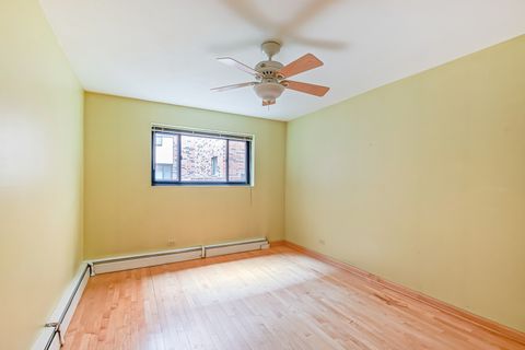 Tiny photo for 2336 N Commonwealth Avenue #107, Chicago, IL 60614 (MLS # 12460324)