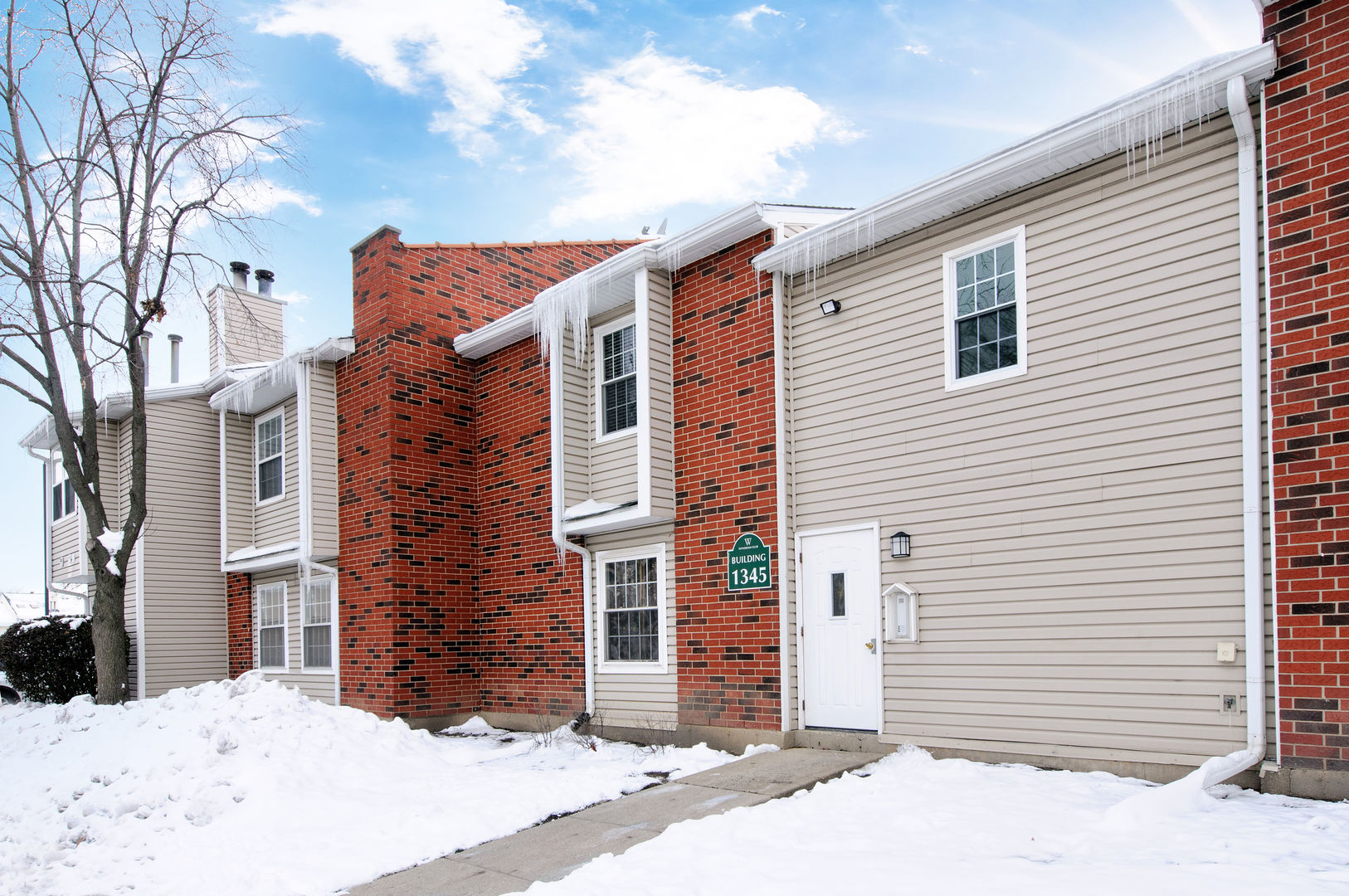 1345 Wyndam Circle 203