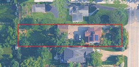 Tiny photo for 5612 S County Line Road, Hinsdale, IL 60521 (MLS # 12630500)