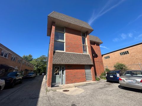 Photo of 4342 N Kedvale Avenue #2A, Chicago, IL 60641 (MLS # 12498791)