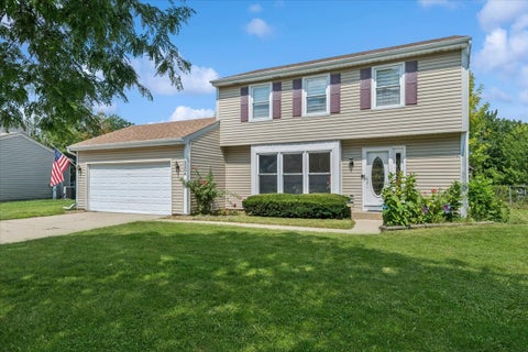 Photo of 2204 Kensington Drive, Schaumburg, IL 60194 (MLS # 12745306)