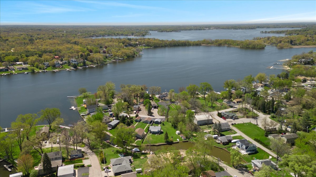 39457 N Forest Avenue