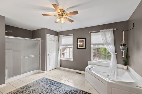 Tiny photo for 1354 Laurel Oaks Drive, Streamwood, IL 60107 (MLS # 12624963)