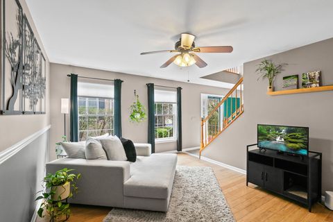 Tiny photo for 1354 Laurel Oaks Drive, Streamwood, IL 60107 (MLS # 12624963)