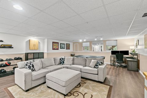 Tiny photo for 1354 Laurel Oaks Drive, Streamwood, IL 60107 (MLS # 12624963)