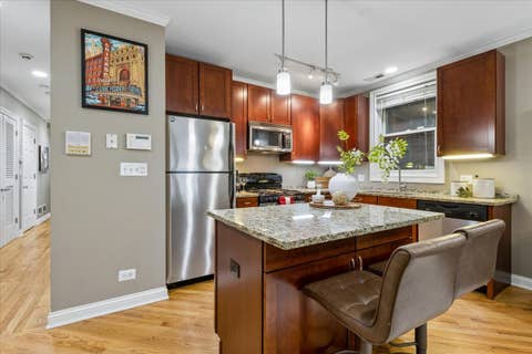 Tiny photo for 1148 W Roscoe Street #1E, Chicago, IL 60657 (MLS # 12728286)