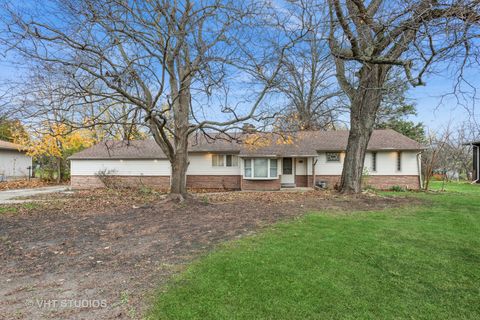 A home in West Chicago