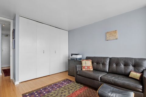 Tiny photo for 655 W IRVING PARK Road #2301, Chicago, IL 60613 (MLS # 12624109)