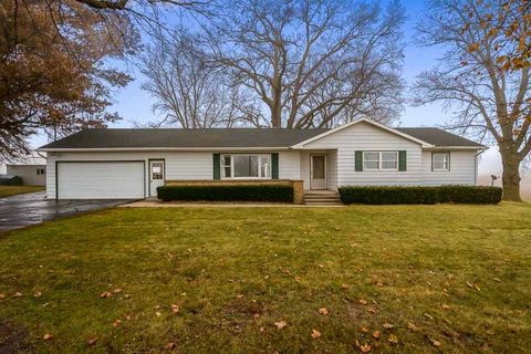 Photo of 1993 S Bolton Road, Freeport, IL 61032 (MLS # 12523402)