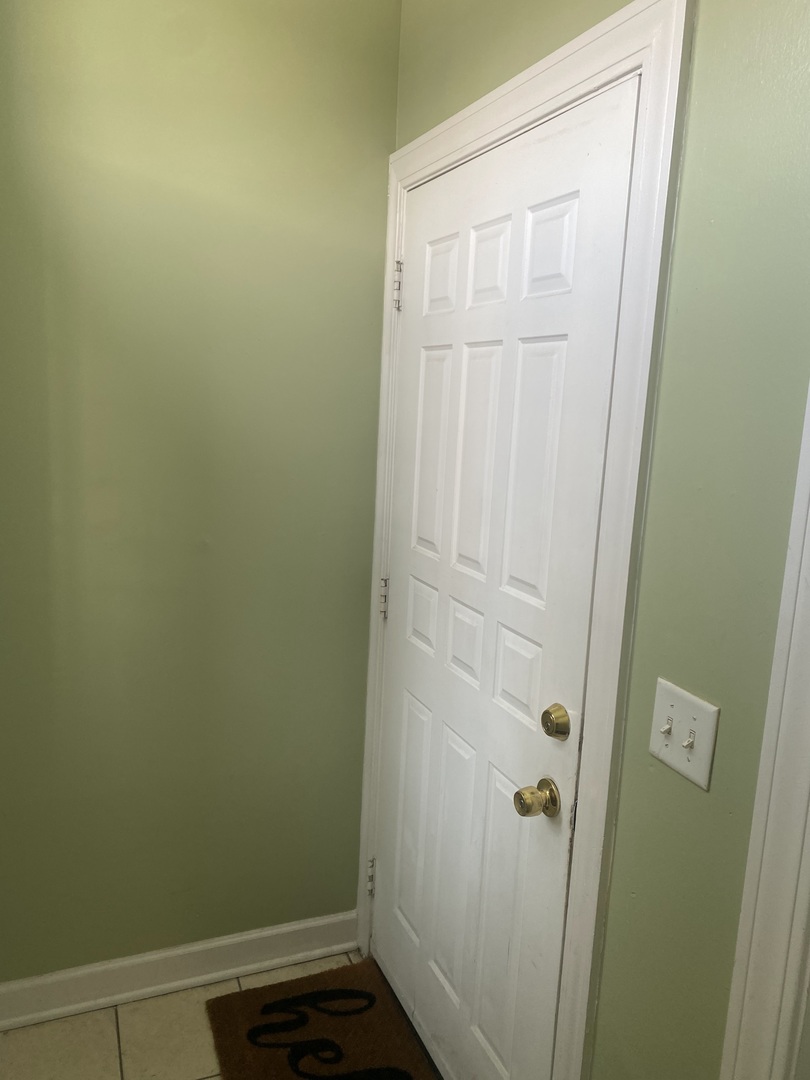 5427 S Aberdeen Street